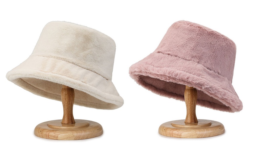 Image 8: One or Two Women's Plush Bucket Hat