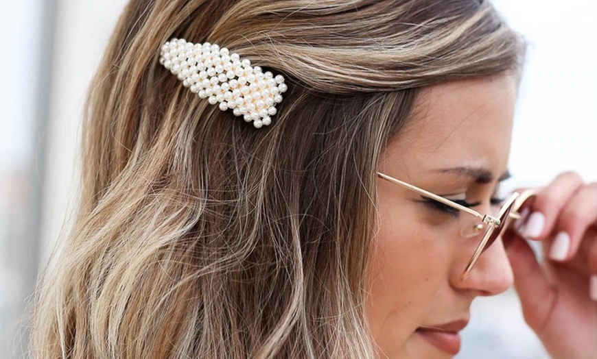 Image 1: Pearl-Beaded Hair Clips