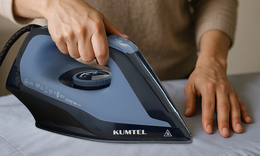 Image 1: Dampfbügelstation mit 1,5-L-Wassertank und Selbstreinigungsfunktion