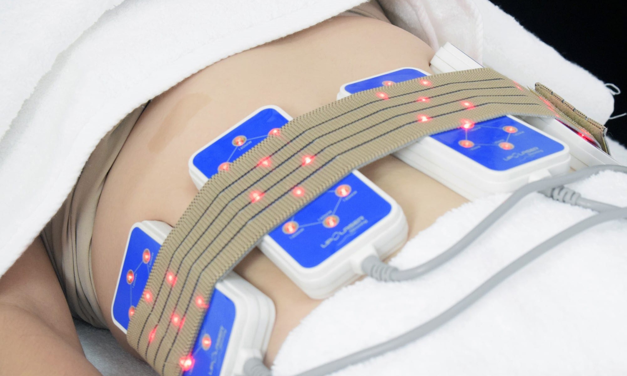 Targeted Fat Reduction with Lipo-Laser and Body Vibration