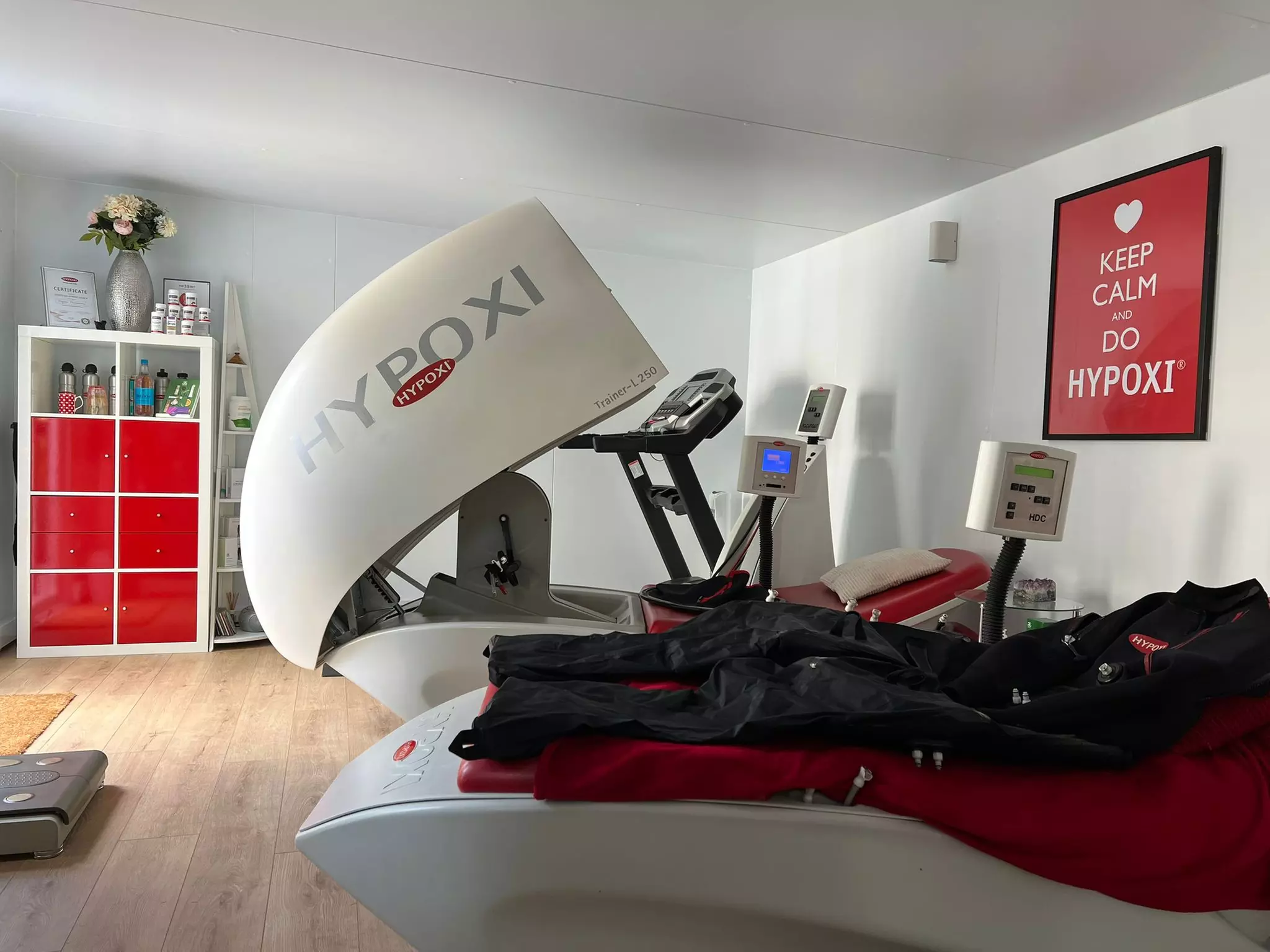 Hypoxi Body Shaping Therapy with Body and Nutrition Consultation