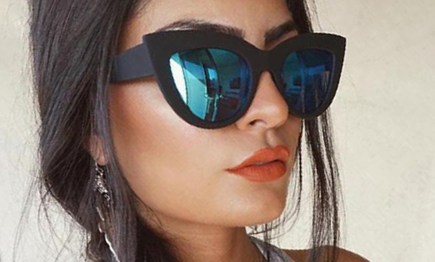 Image 14: Cat Eye Oversized Sunglasses