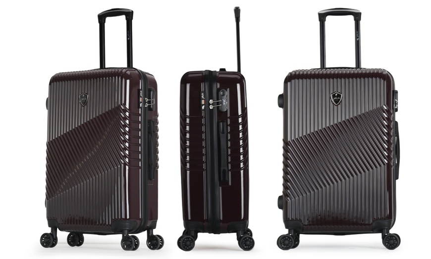 Image 39: Four-Piece Luggage Set