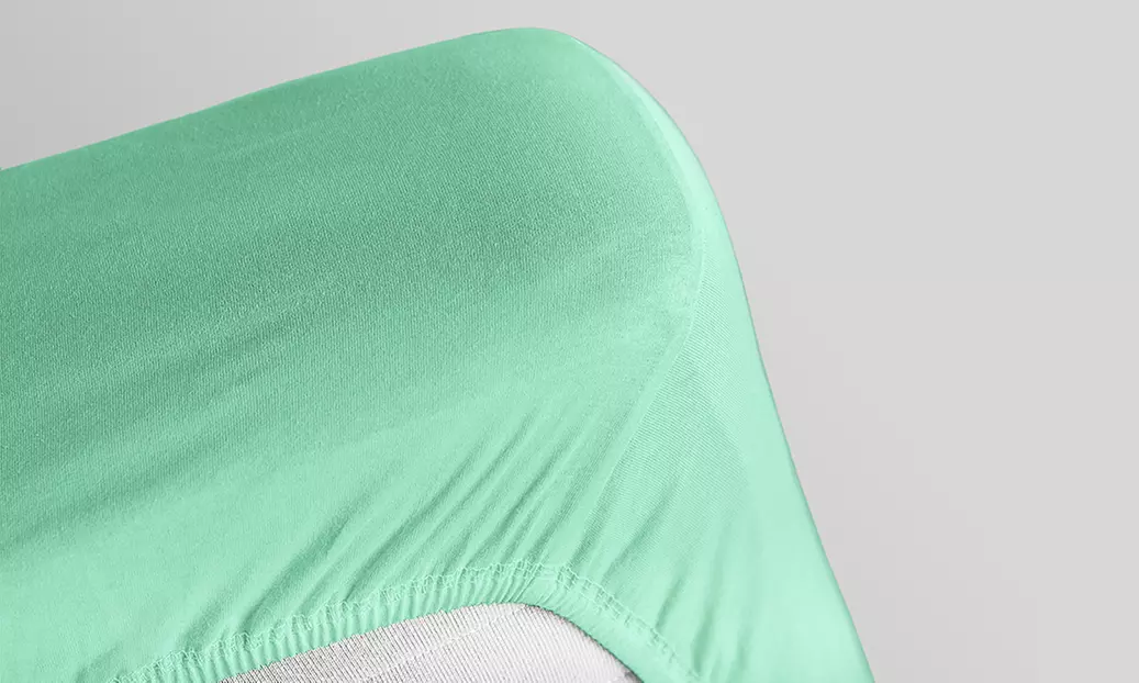 Set copripiumino e federe in microfibra con lenzuolo sotto