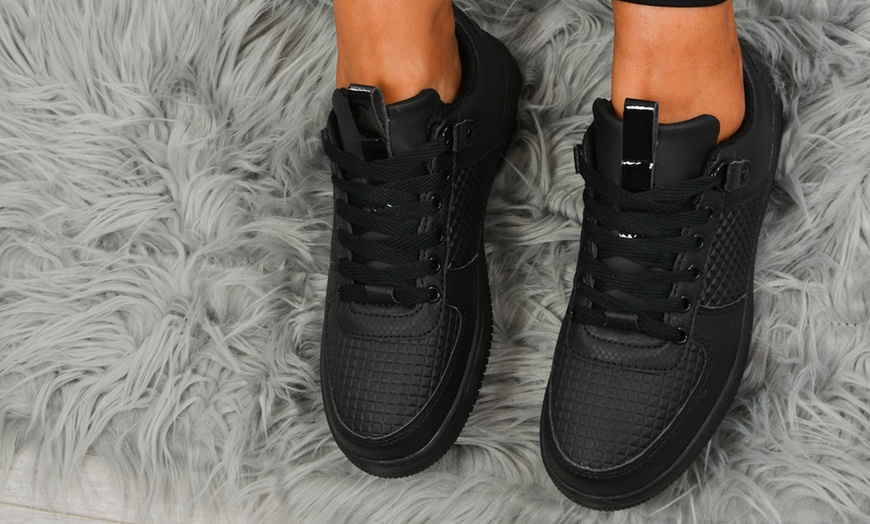 Image 7: Women's Lace-Up Sneakers