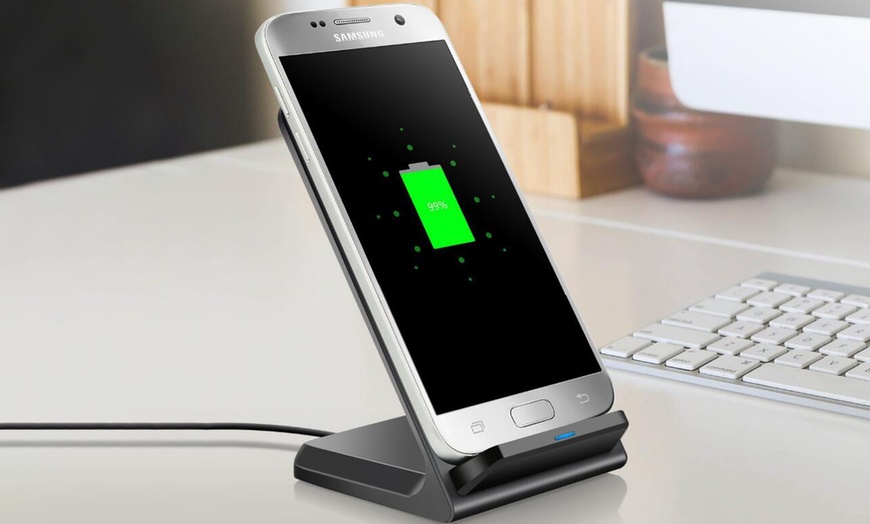 Image 4: Black Wireless Charger