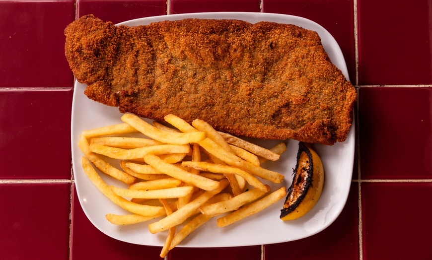 Image 11: Menú de milanesas argentinas para 2 personas con opción a take away