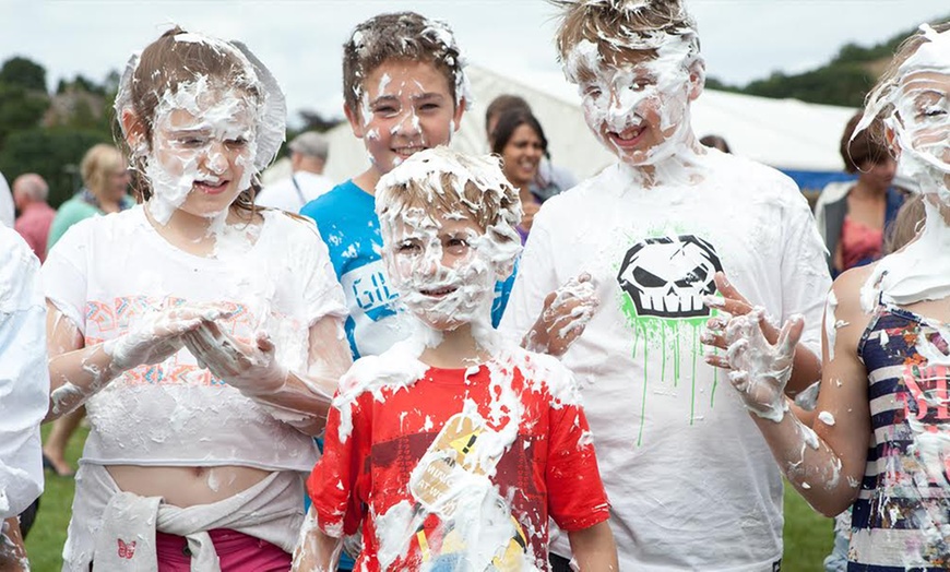 Image 10: Bakewell Baking Festival