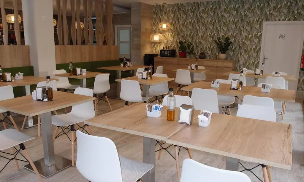 Alicante: 1 o 2 noches con opción a desayuno, masaje y late check-out