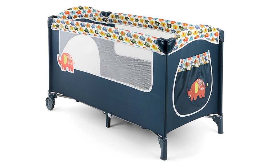 Image 3: Travel Playpen