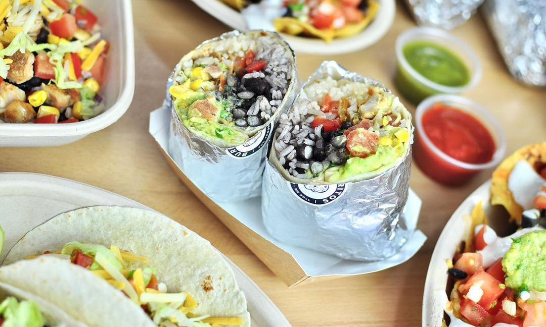 Menú mexicano para 2 en Burritos Valencia (Pza. San Lorenzo)