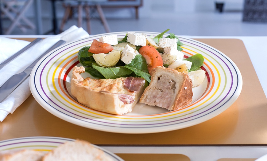 Image 5: Multi-Coloured Dinner Plates