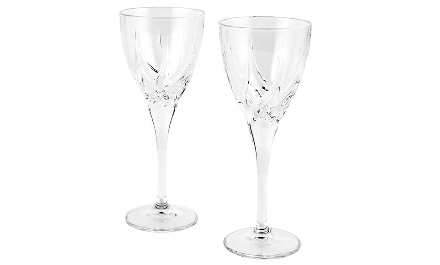 Image 3: RCR Crystal Twist Wine Glasses