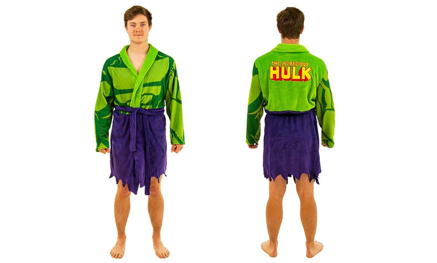 Image 3: Marvel Men's Superhero Robe