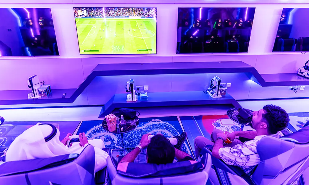 Choice of 1, 2, 3, or 5 Hours of Billiards / PC / PS5 with Food Credit