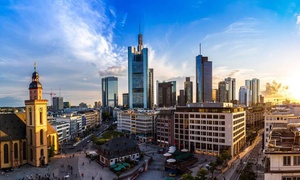 Frankfurt: Comfort-tweepersoonskamer met ontbijt en parkeren