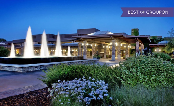 4-Star Wisconsin Resort with Water Park & Skiing