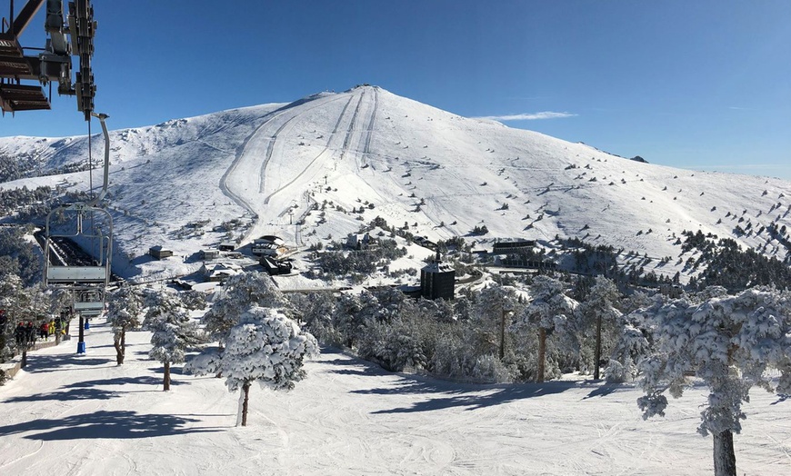 Image 11: Alquiler de equipo de esquí o snowboard por 1 o 2 días a elegir