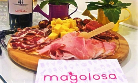 Menu crêpes francesi dolci o salate con calice e spettacolo al wine bar Magolosa (sconto fino a 26%)