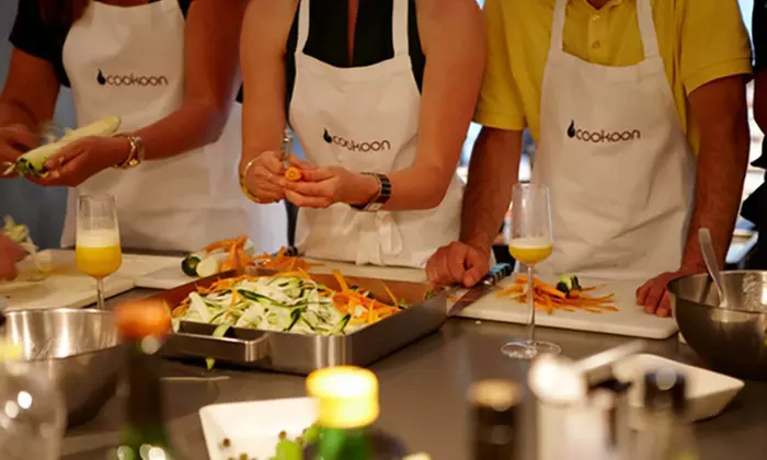 4 Std. Tapas-Latinas-Kochkurs für 1 oder 2 Pers.: Frisch, kreativ & voller Geschmackserlebnisse (bis 46% sparen) - Primary Image