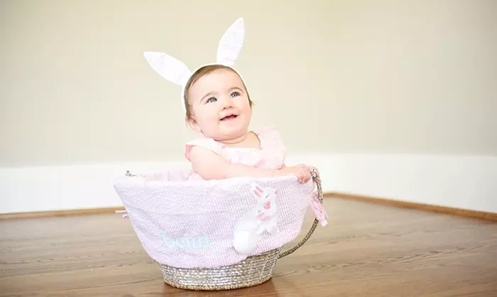 Up to 90 or 120 Minutes of Photo Shoot w/Digital Images and Prints from Bold Frame Photography (Up to 50% Off) - Second Medium