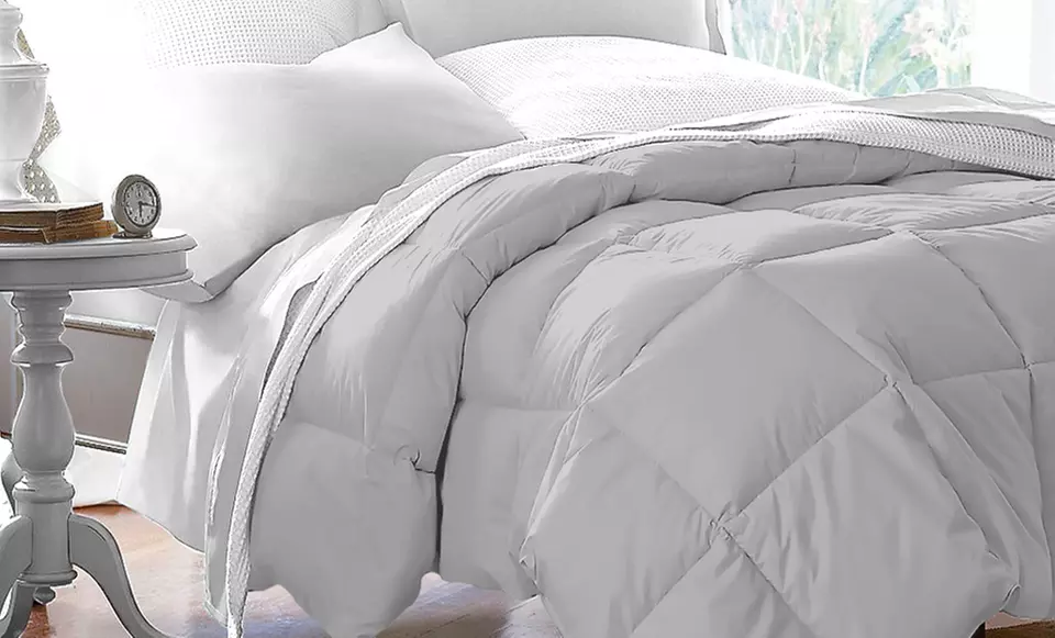 Hotel Grand All Seasons Down Alternative Comforter - Primary Image