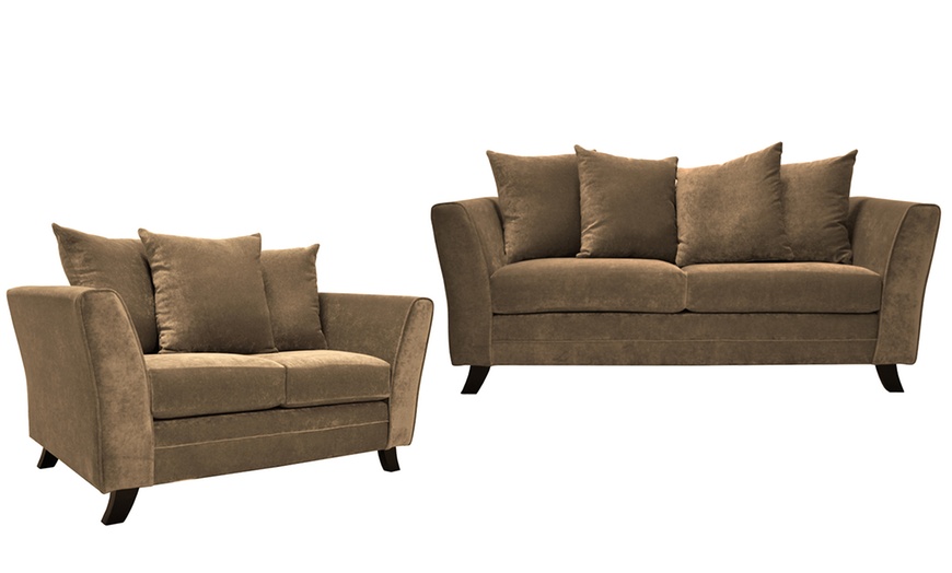 Image 17: Alexa Sofa Collection