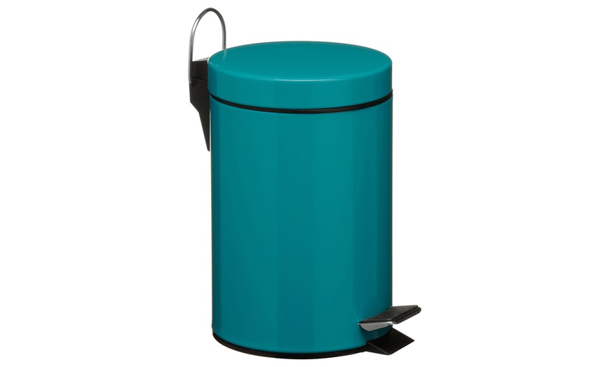 Image 11: Bathroom Pedal Bin