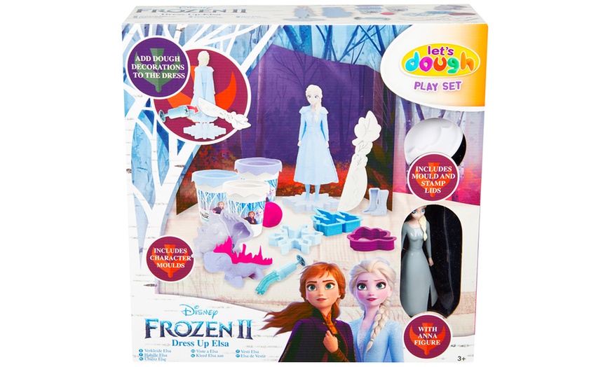 Image 1: Frozen 2 Dress Up Elsa Dough Set