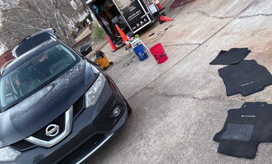 Image 18: Explore Our Detailed Packages for Cars and SUVs