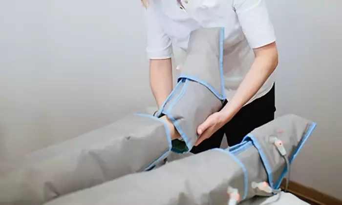 Boost Circulation and Relax with a Refreshing Pressotherapy Session!