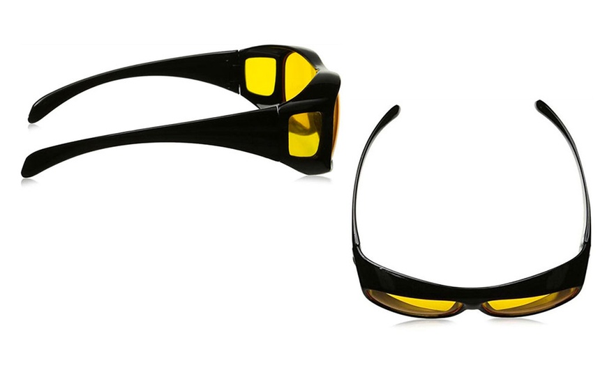 Image 2: Night Vision Glasses