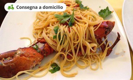 Menu di pesce con primo, secondo con contorno, dolce e bottiglia di vino dall'Osteria del Generale. Consegna a domicilio
