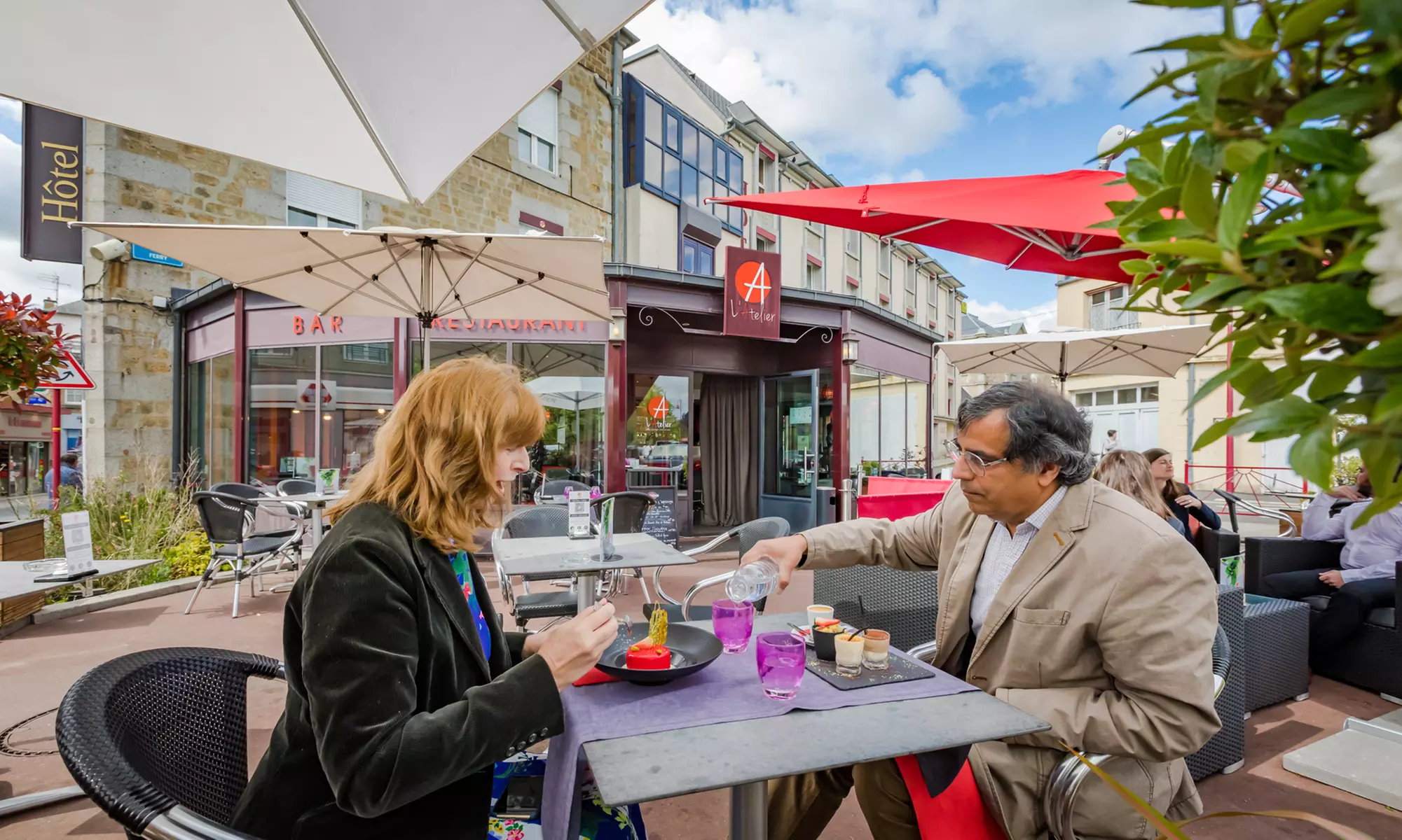Normandie : chambre double Céleste et petit-déjeuner
