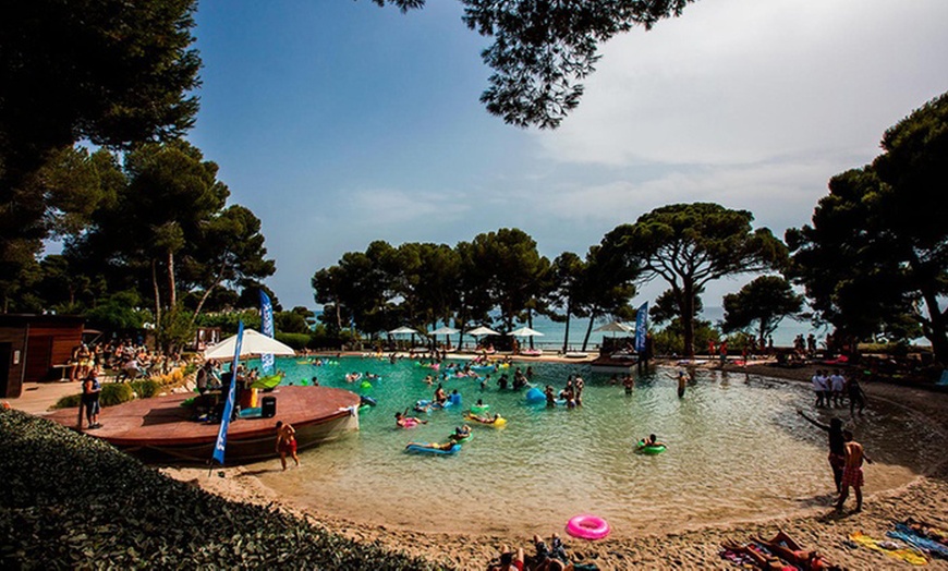 Image 10: Entrada a Caribe Aquatic Park
