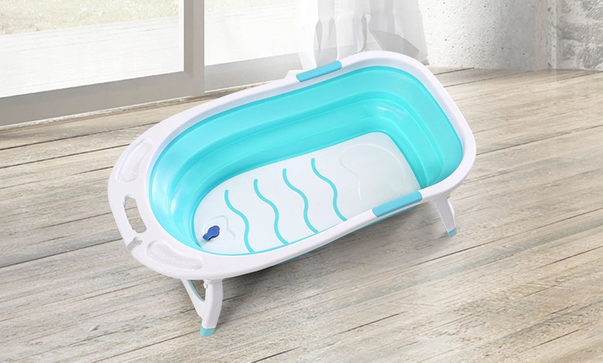 Image 11: Collapsible Baby Bathtub
