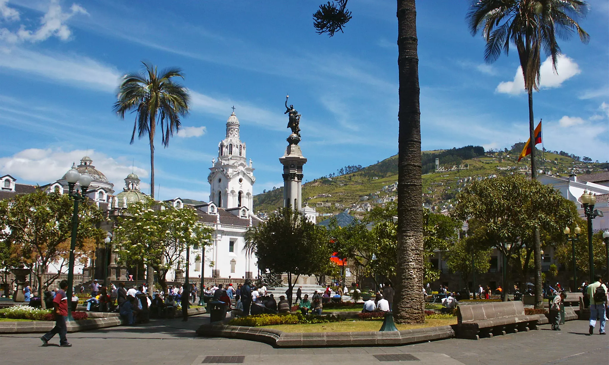 ✈4/7-Day Ecuador & Galapagos Tour w/ Air from Kaypi Tours & Adventures