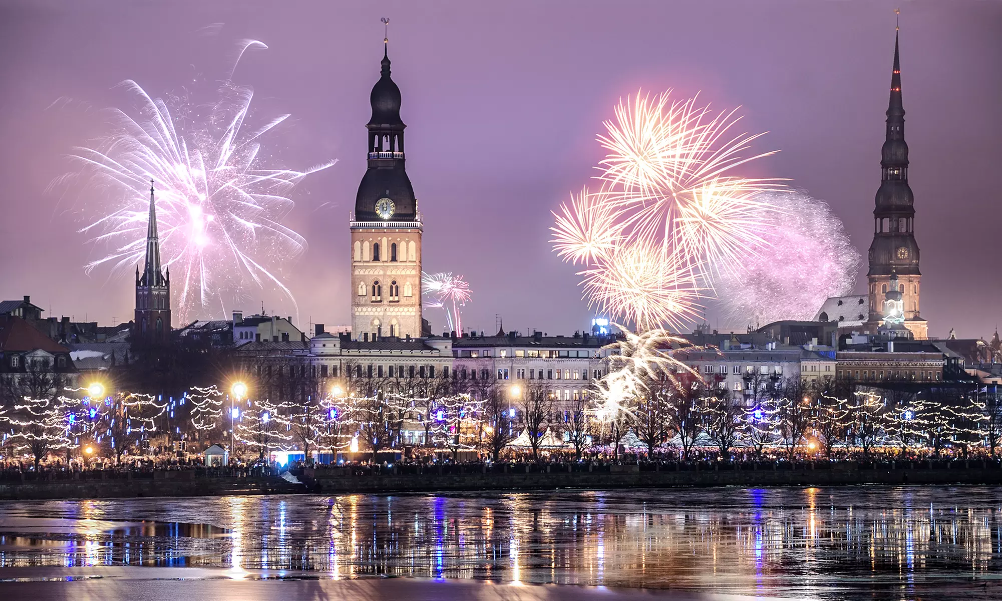 Ryga, Sztokholm, Helsinki i więcej: 5- lub 6-dniowy sylwestrowy rejs po Bałtyku dla 1 osoby ze zwiedzaniem i atrakcjami - Primary Image