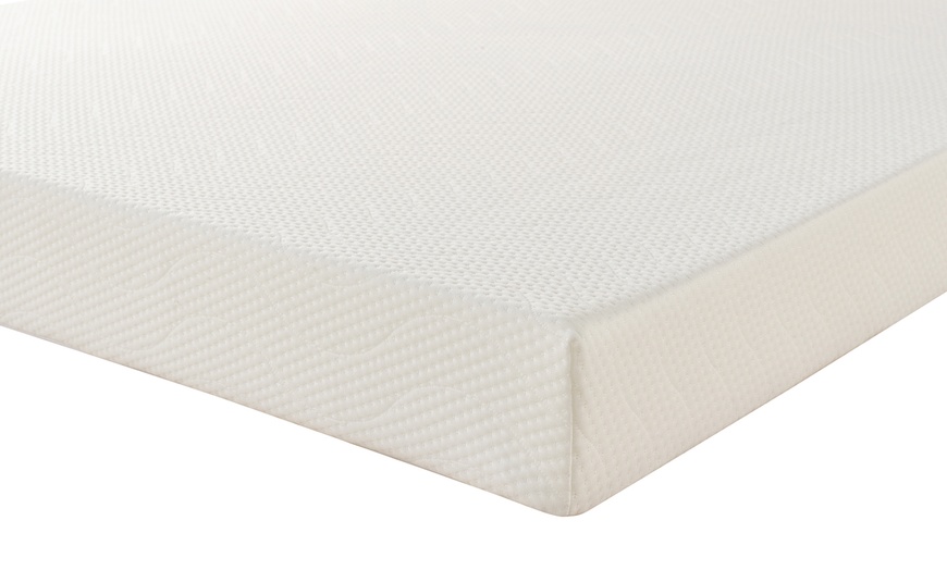 Image 5: Aspire Essentials 10cm Memory Foam Mattress 
