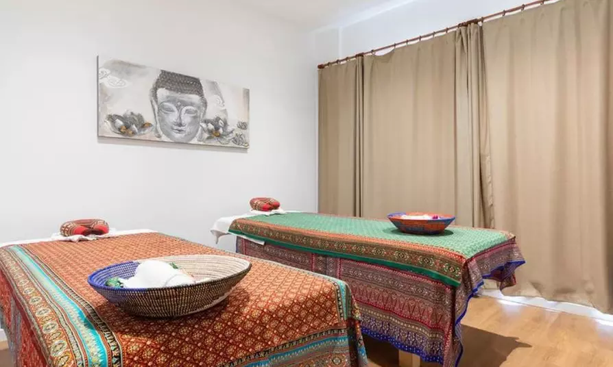 Ritual en pareja en sala VIP con masajitas tailandesas tituladas