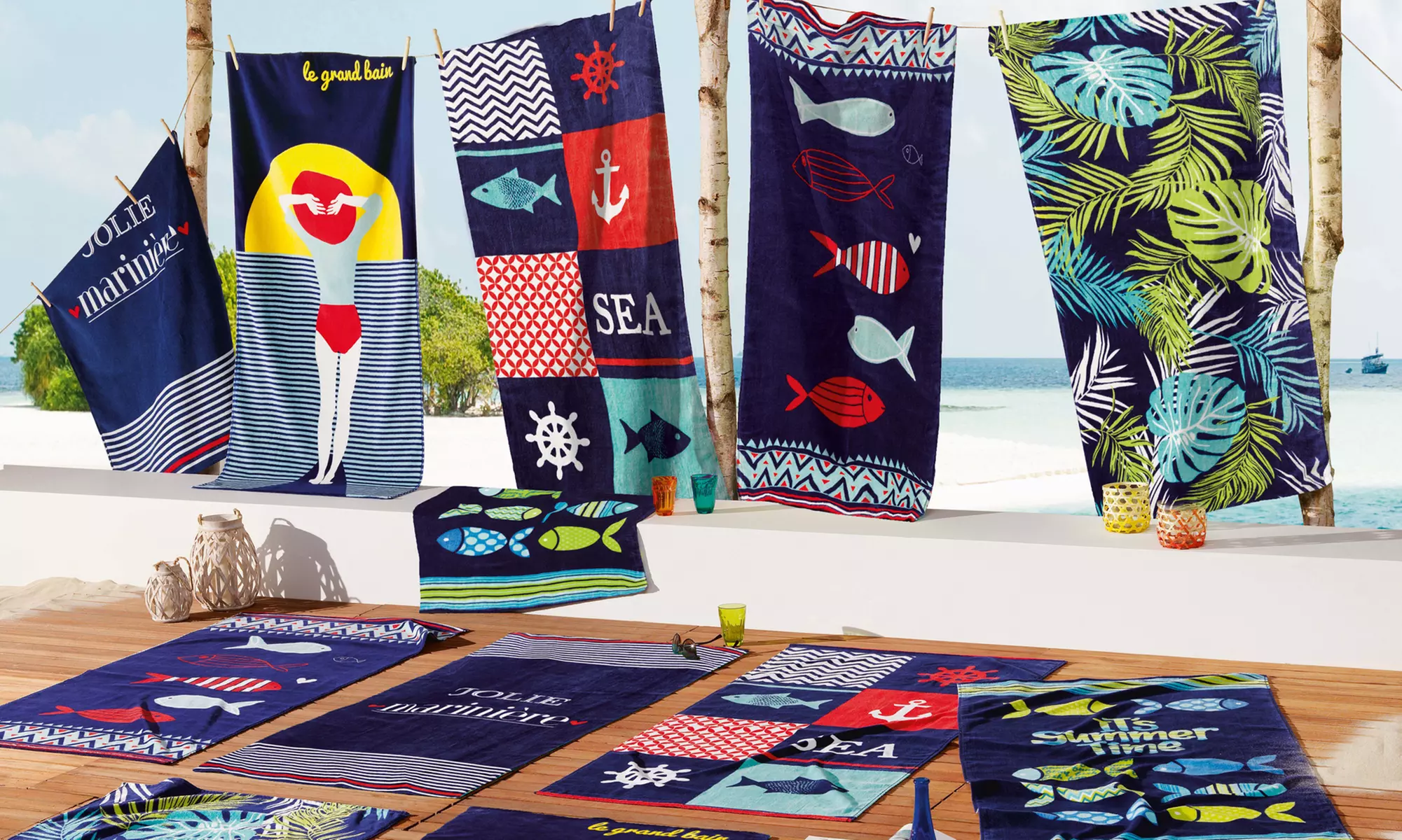 Serviette de plage imprimée Douceur d'intérieur, 70 x 150 cm - Primary Image