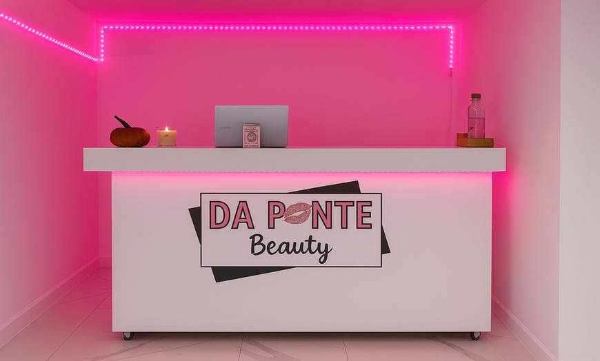 Image 3: Stralende huid en rust: 60 min. gezichtsbehandeling naar keuze