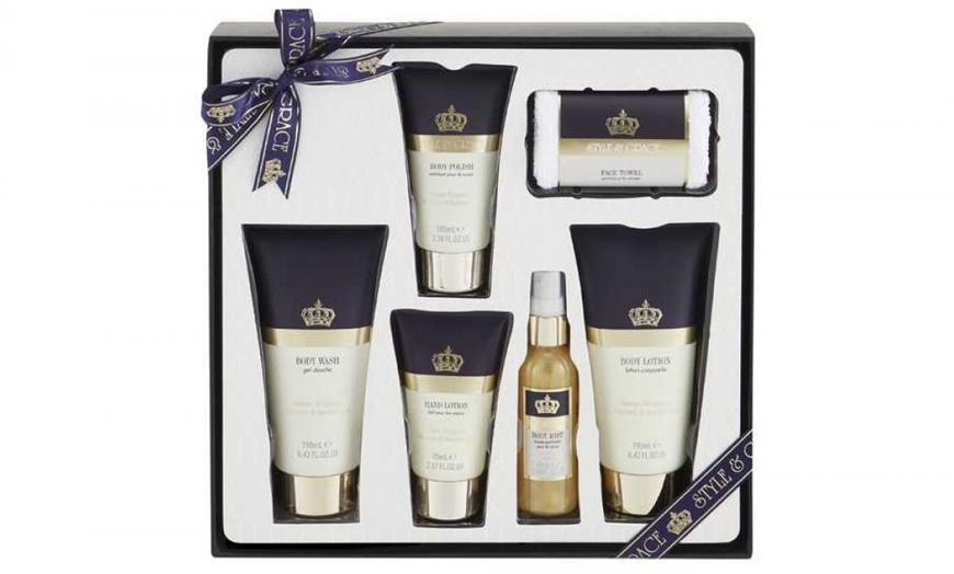 Image 3: Style and Grace Bath Gift Set