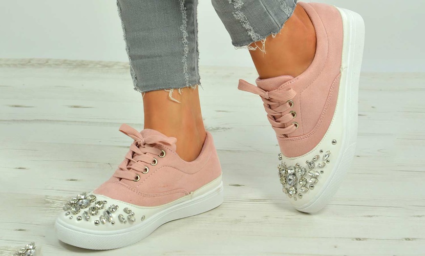 Image 12: Women's Lace-Up Trainers