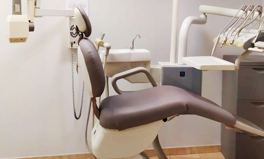 Image 3: Carillas dentales de composite con diseño digital de sonrisa