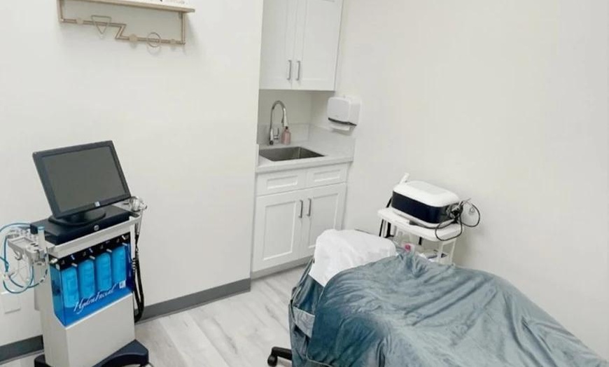 Image 6: Up to 66% Off Ultimate Smoothness: Laser Hair Removal Packages