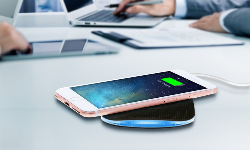 Image 4: Wireless Flat Charger