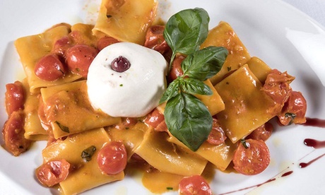 Menu pizza, agnolotti o risotto, all'Emporio Gastronomico (sconto fino a 25%). Consegna gratuita o asporto