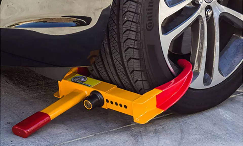 Heavy Duty Automotive Anti-Theft and Towing Car Tire Wheel Boot - Second Medium