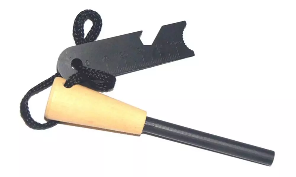 1 ou 2 kits de survie avec outils en bois et acier inoxydable - Primary Image